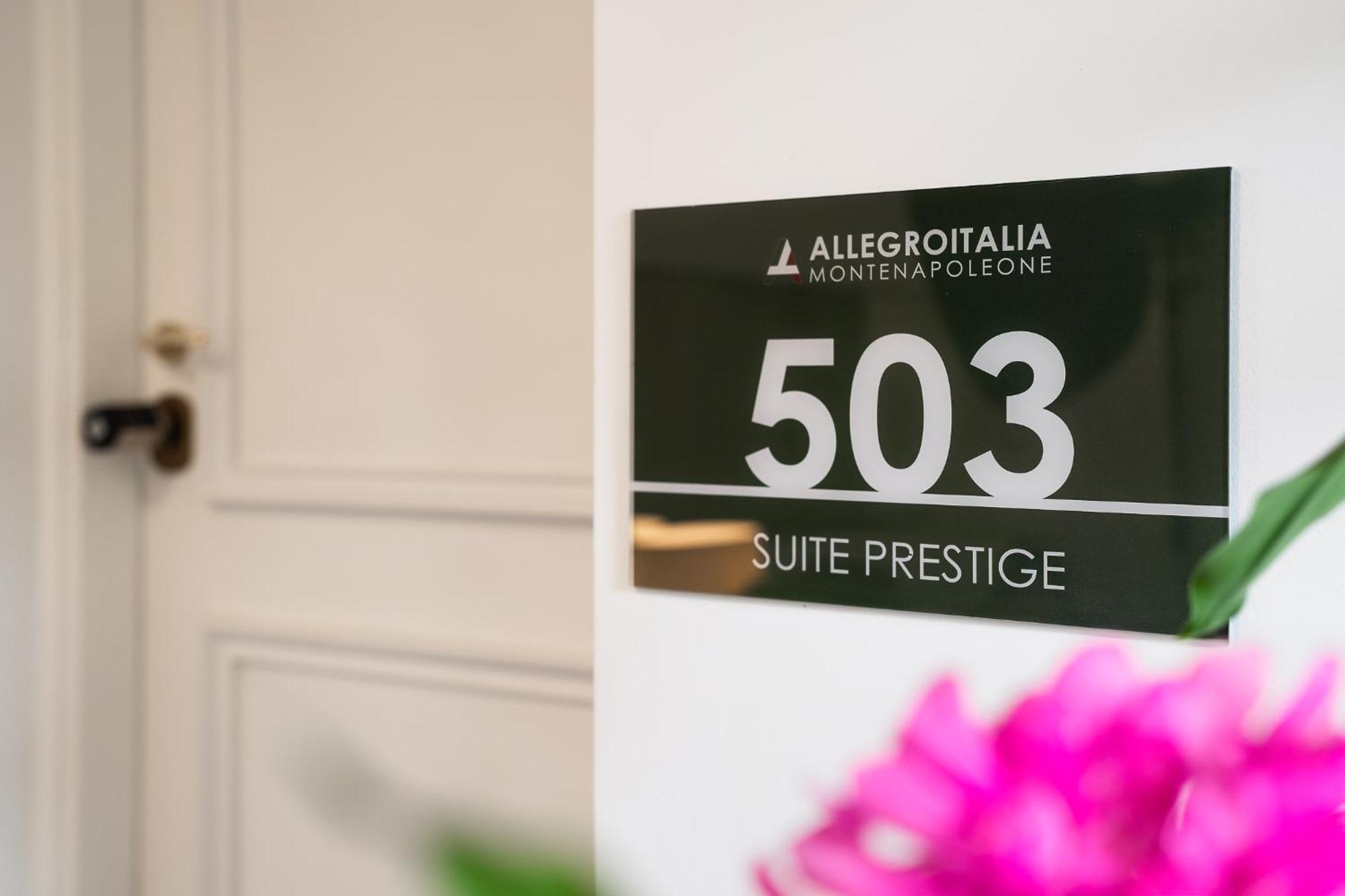 Allegroitalia Penthouse Montenapoleone Milano Eksteriør billede